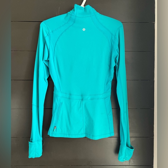 Lululemon pullover - Picture 2 of 3